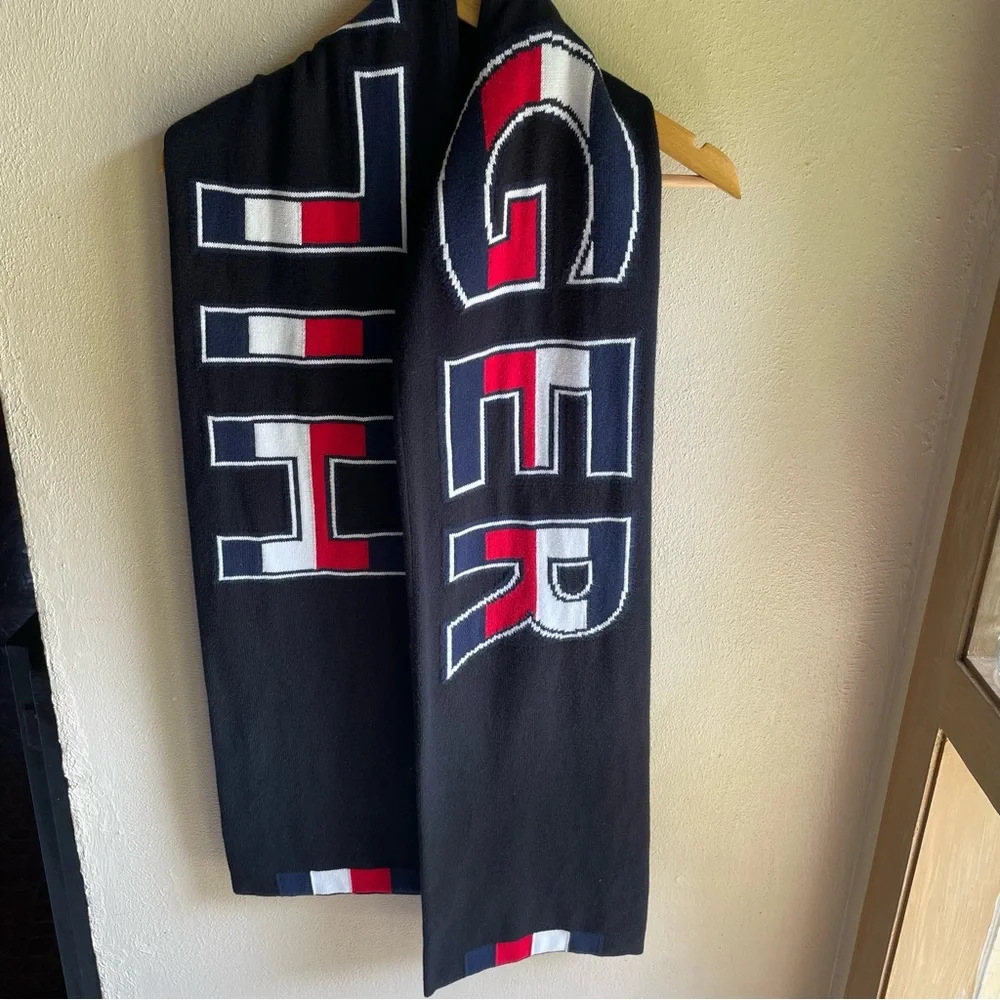 Tommy Hilfiger tommy hillfager